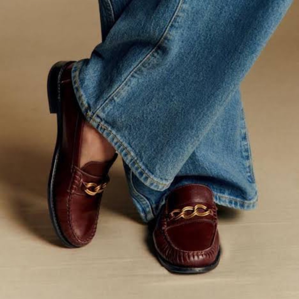 Sezane Vicky Loafers Smooth Chocolate - Size US 9